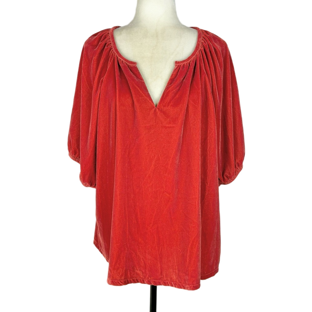 Old Navy velvet peasant top
